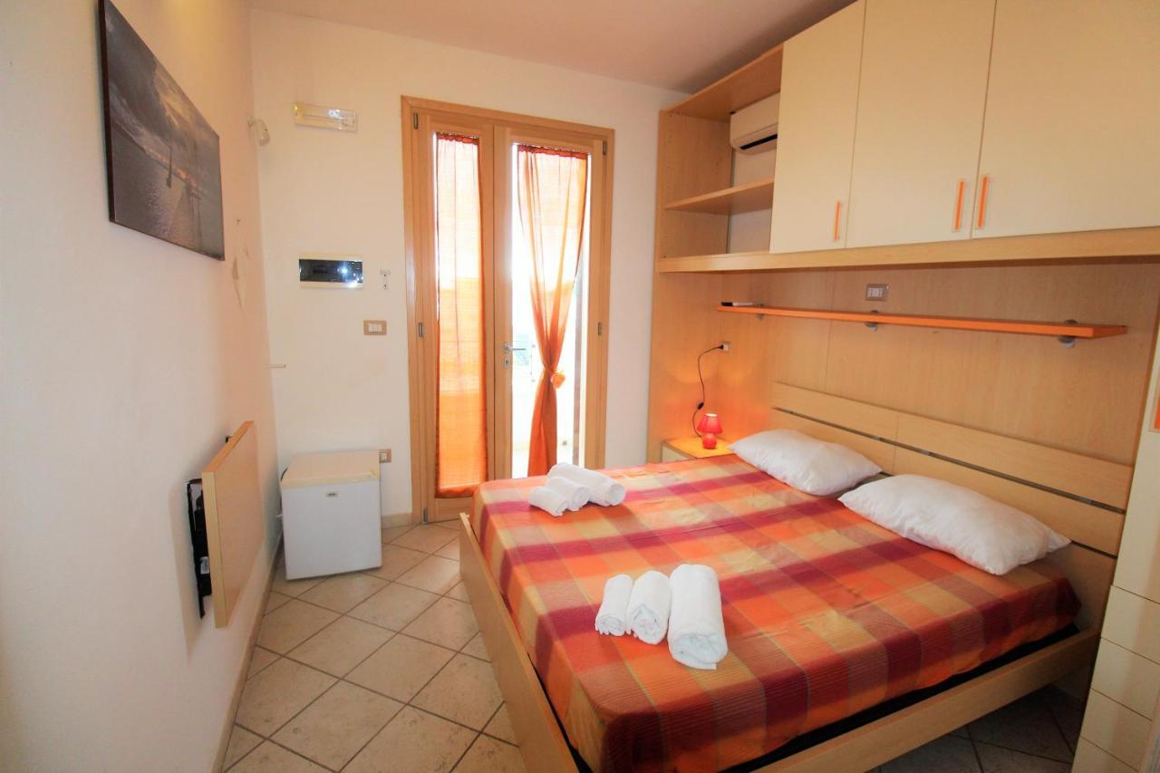 B&B Scoglio Di Pirro Climatizzato A 150 M Dalle Spiagge Salentine Torre San Giovanni Ugento Ngoại thất bức ảnh