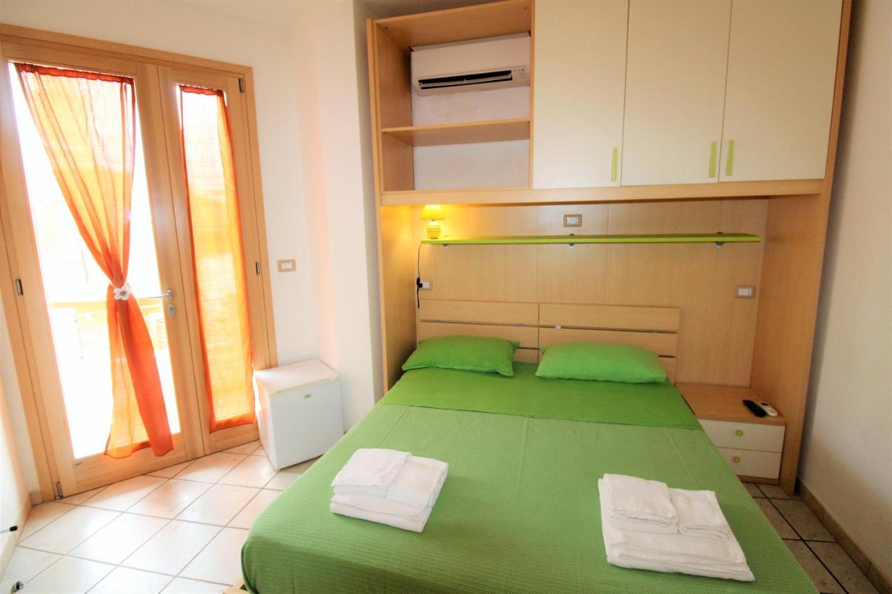 B&B Scoglio Di Pirro Climatizzato A 150 M Dalle Spiagge Salentine Torre San Giovanni Ugento Ngoại thất bức ảnh