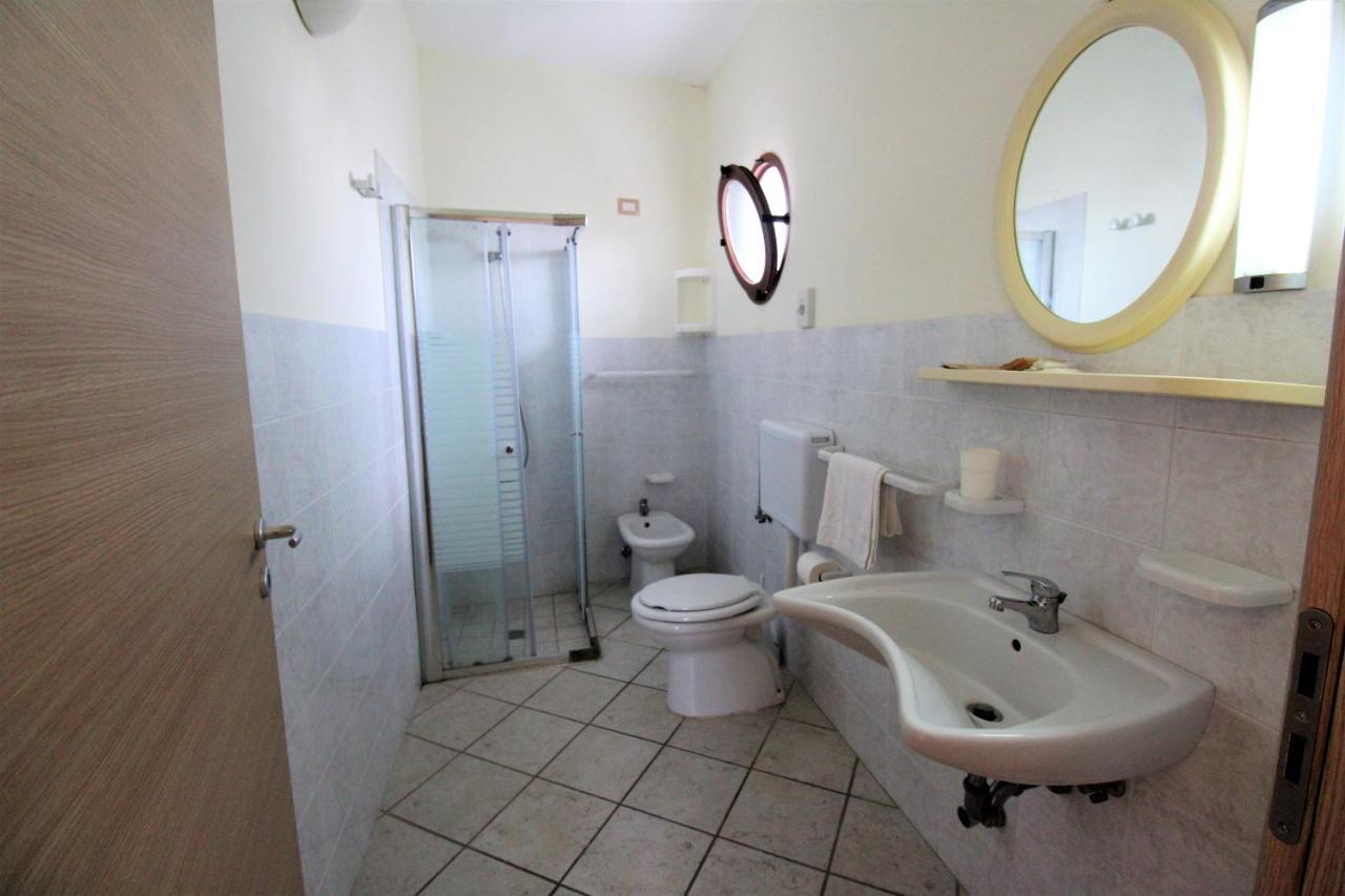 B&B Scoglio Di Pirro Climatizzato A 150 M Dalle Spiagge Salentine Torre San Giovanni Ugento Ngoại thất bức ảnh